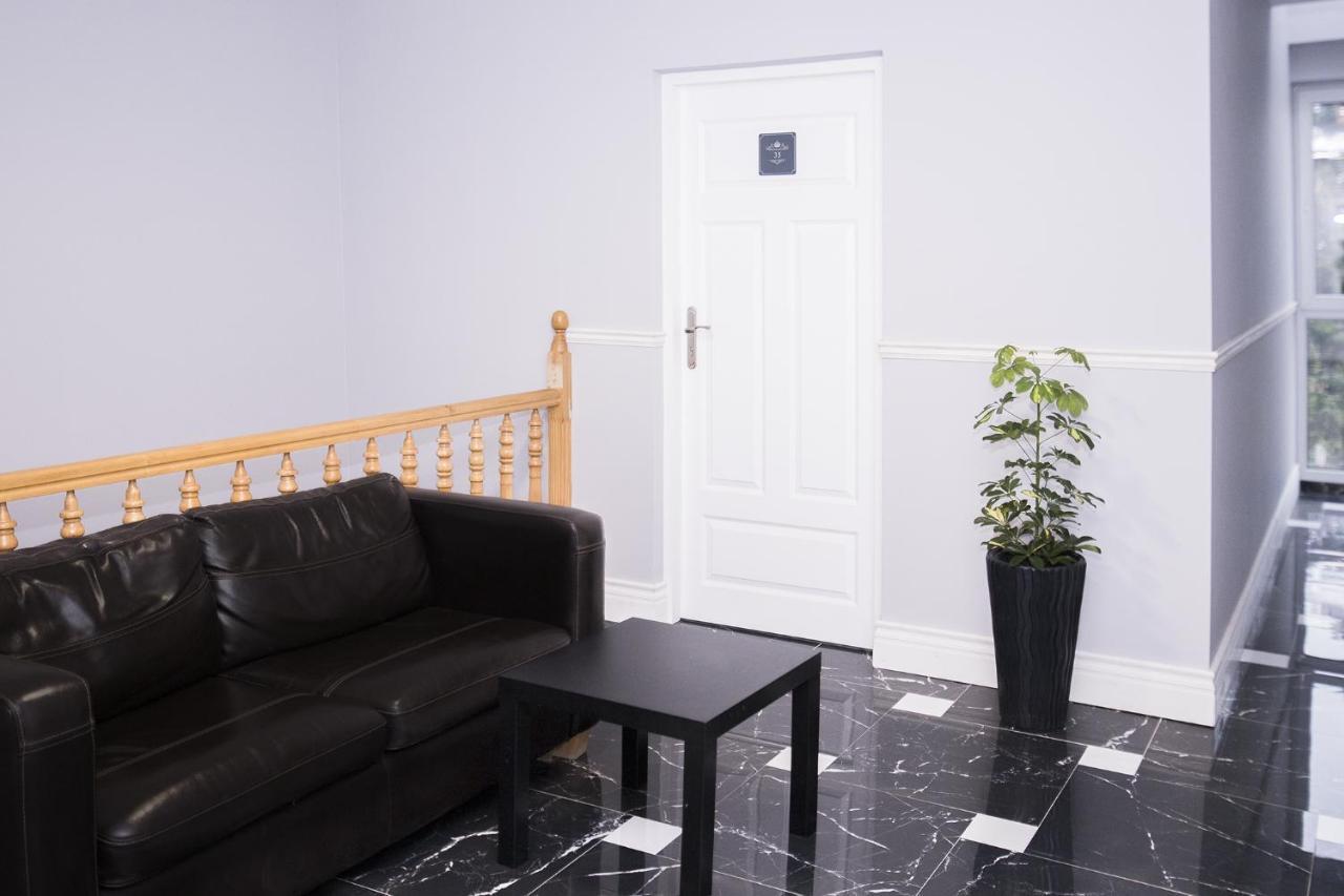 White Home Room Białystok Exteriör bild